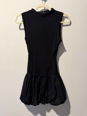 Windsor Black Ribbed Mock-Neck Top